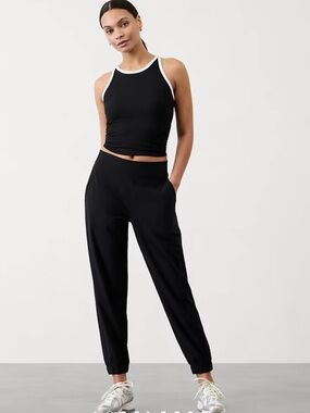 Athleta Brooklyn Jogger Black Size 6